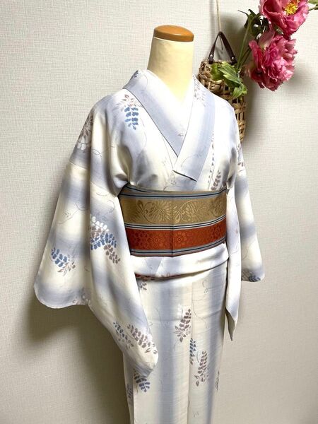 美品 洗える着物 (反物からのお仕立て品)紗紬風 藤 身丈(肩から)153㎝