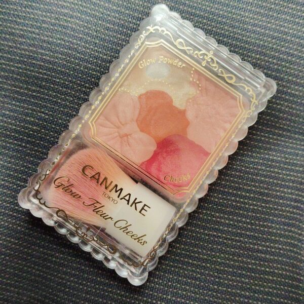 キャンメイク CANMAKE チーク グロウフルールチークス 13