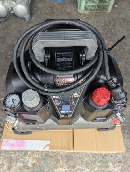 HiKOKI エアコンプレッサー EC1245h3常圧/高圧