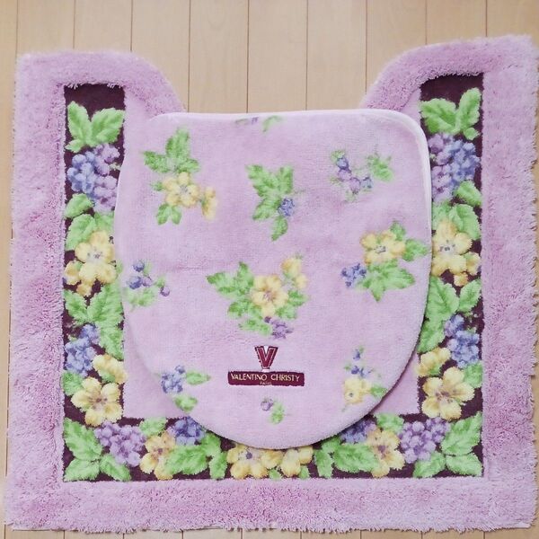 【VALENTINO CHRISTY】バレンチノクリスティ トイレマット トイレカバー 2点セット 花柄 ピンク