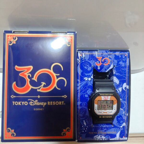 CASIO G-SHOCK 東京 ディズニーランド 30周年 箱付 中古品 Gショック カシオDW5600 VT