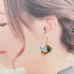 シェル・ガラスジャラジャラピアス