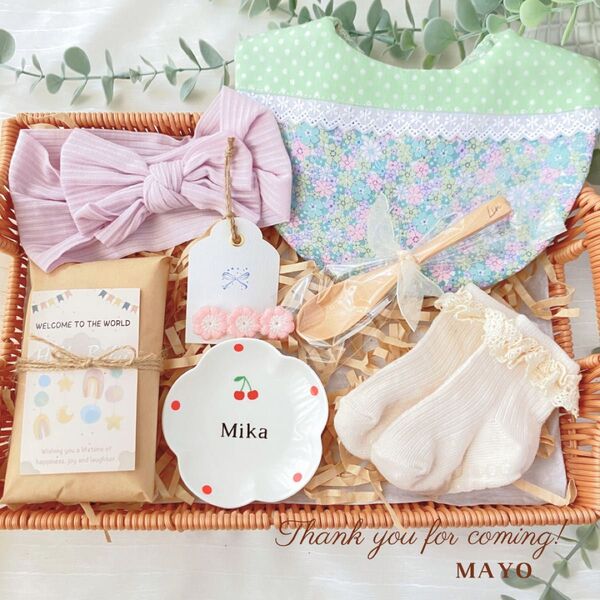ベビーセット 出産祝い おしゃれ ハンドメイド 女の子 名入れ 食器 新品 赤ちゃん