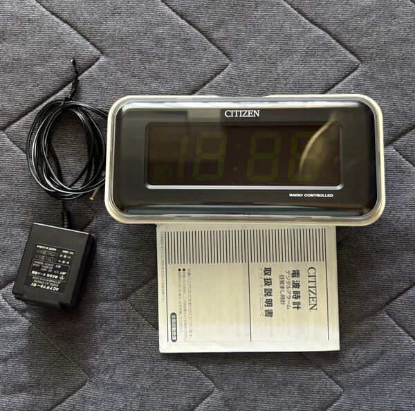 CITIZEN 電波置き時計8RZ028 LED表示 リズム