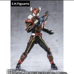 仮面ライダーガヴ S.H.Figuarts 仮面ライダーヴァレン チョコドン フィギュア