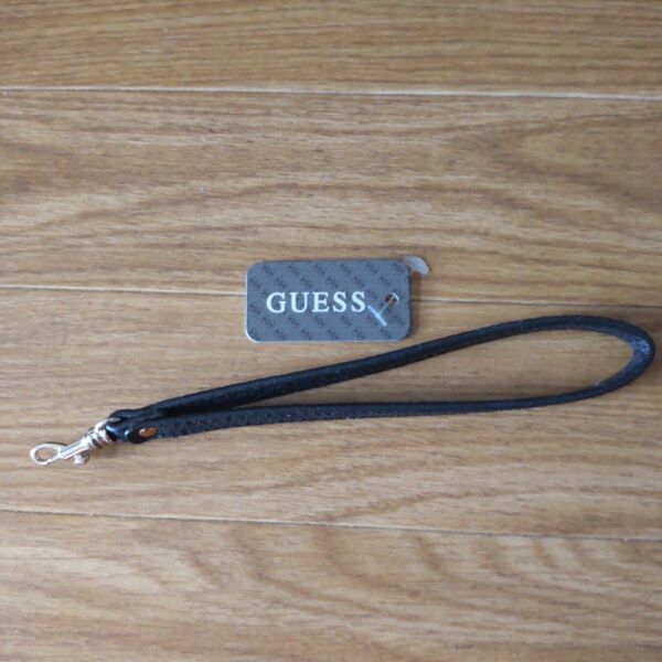 GUESS ストラップ