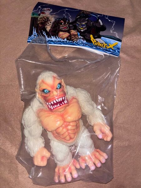 PLANETX GIGATHON(GID WHITE ANGRY APE)planet-x ソフビ sofvi フィギュア