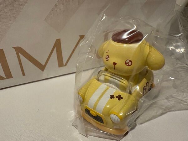 Vol.01 トミカチューンズ サンリオキャラクターズ ポムポムプリン