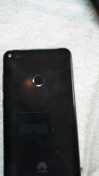 P8 lite