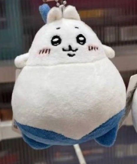 顔と体が逆になってしまった ハチワレ エラー品 逆 エラー マスコット ぬいぐるみ 生え変わり ちいかわ レワチハ ストラップ