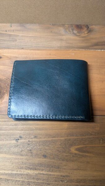 ディープグリーン ヌメ革 二つ折り財布 ハンドメイド