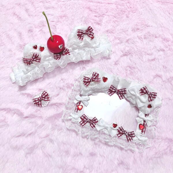 ぬい服 さくらんぼヘッドドレス 硬質ケースデコ ねこ M~Lサイズ 白×赤