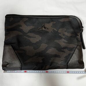 Vivienne Westwood ガンメタリック 迷彩柄 クラッチバッグ 希少