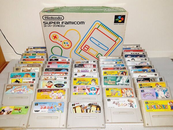 任天堂 Nintendo ニンテンドー スーパーファミコン本体一式セット 元箱 SFCソフト付き【ジャンク扱い】