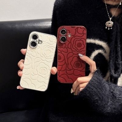 iPhone16Pro スマホケース 花 韓国 カメリア 白 高級感