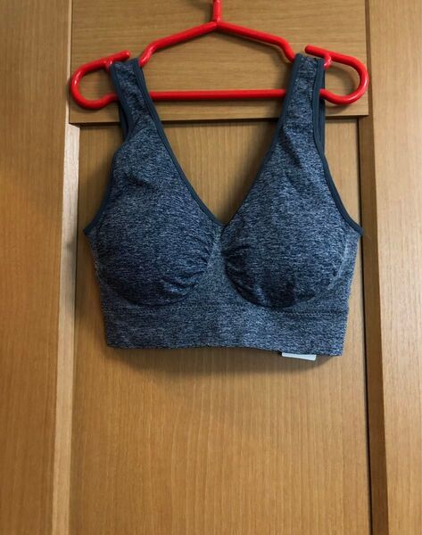 L☆谷間までフィットなタンクトップブラ♪未使用♪クーポンポイント消化 ブラジャー