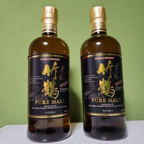 ニッカ 竹鶴 ピュアモルト 700ml 黒ラベル 旧ボトル