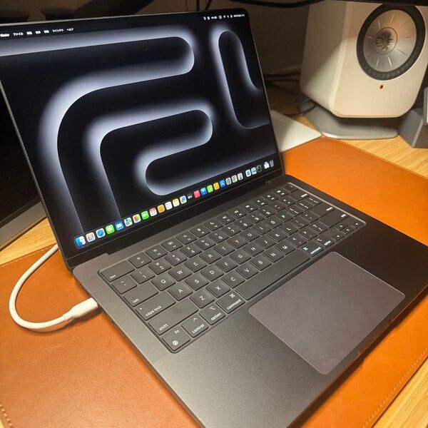 MacBookPro 14-inch M3Pro(12コアCPUと18コアGPU) 18GB 1TBSSD 英字キーボード