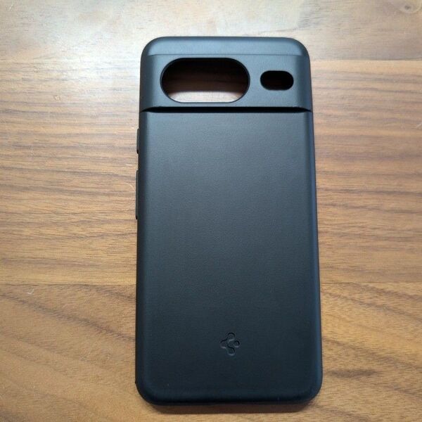 中古 Spigen Google Pixel 8 ケース ACS06288 ブラック