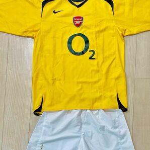 Nike アーセナル ユニフォーム & ハーフパンツ セット 新品未使用品 レプリカ Mサイズ