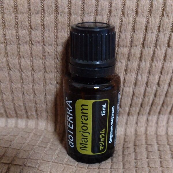 ドテラ マジョラム エッセンシャルオイル 15ml 新品未開封 doTERRA