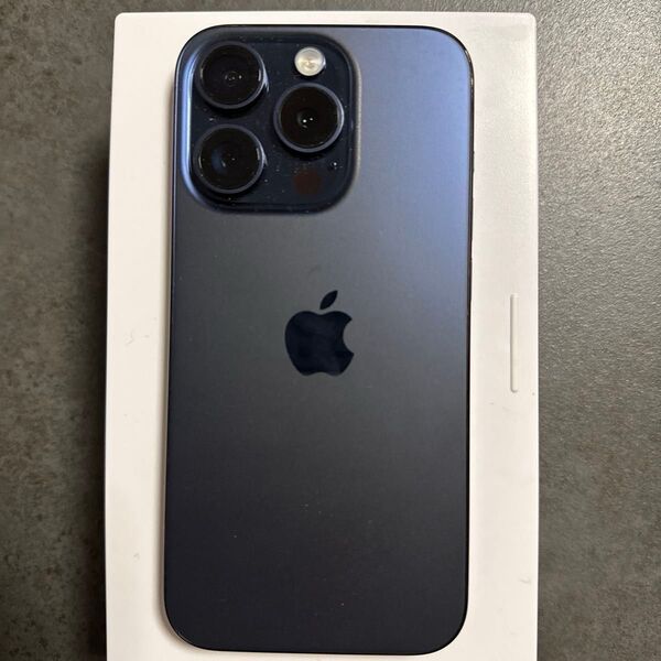 デモ機 iPhone 15 pro