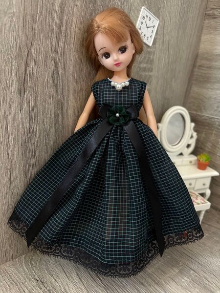 リカちゃん ブライス ハンドメイド服 ワンピースA 140