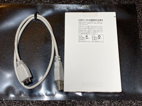 BUFFALO SSD-PG960U3-WA 960GB 外付けSSD ポータブルSSD 1TB USB ホワイト