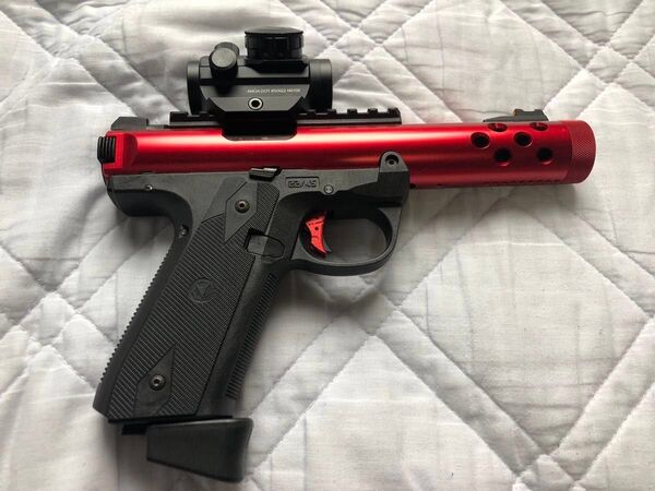 ハンドガスガン レッド スコープ付き 美品