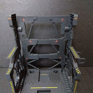 システムベース001 完成品 格納庫 基地 ジオラマ HGUC HG MG RG ビルダーズパーツ ガンプラ完成品