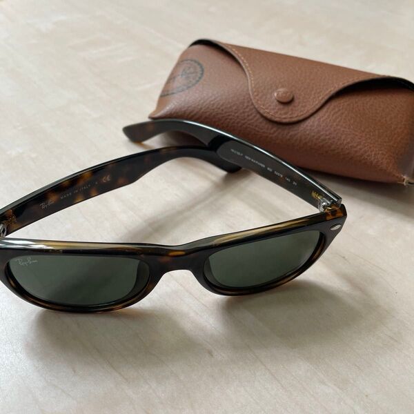 レイバン Ray-Ban ニューウェイファーラー NEW WAYFARER RB 2132-F ケース付