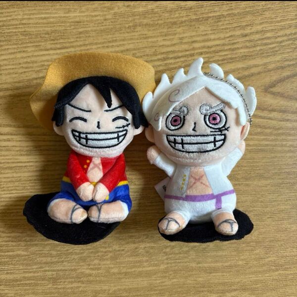 ONE PIECE ユニバ USJ マスコット ぬいぐるみ ルフィ