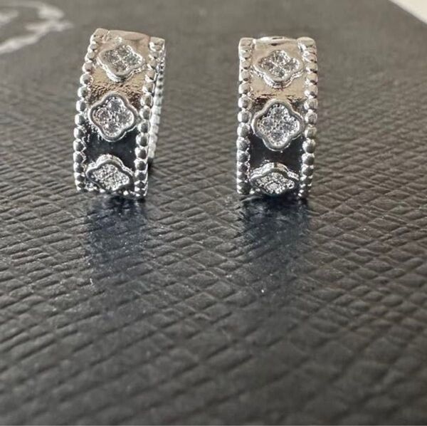 ピアス シルバー系 フープ ストーン アクセサリーチャーム パーツ ボタン ピアス ヘッド ヴィンテージ