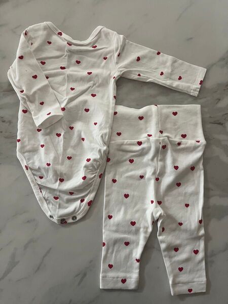 H&M 新生児 赤ちゃん ロンパースセット ハート柄 未着 新品未使用 女の子 男の子