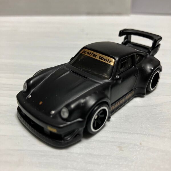ホットウィール RAUH-Welt 930ブラック リアルライダー ルース品 ダイキャストシャーシ