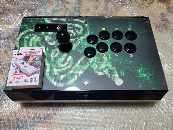 美品 PS4/PS5対応 RAZER ATROXアーケードスティック + Brook Wingman FGC