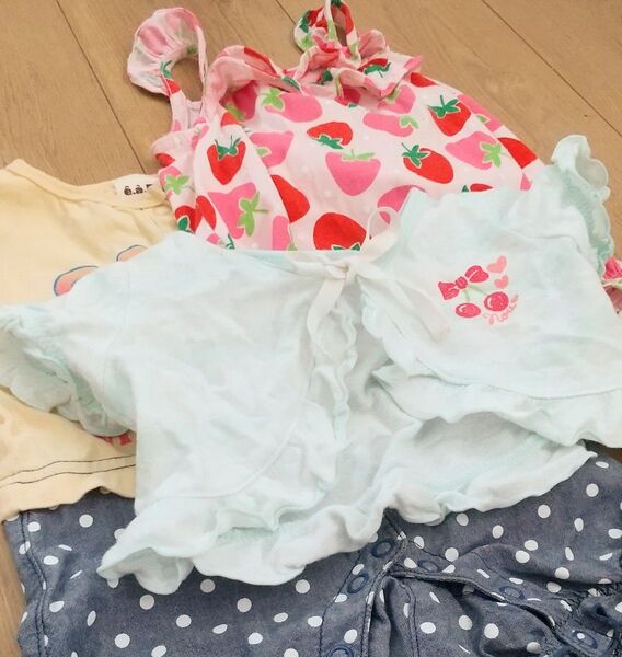 ベビー服 70 3点 セット(Carter's e.a.B. nou petit)女の子 いちご ロンパース 半袖 カーディガン