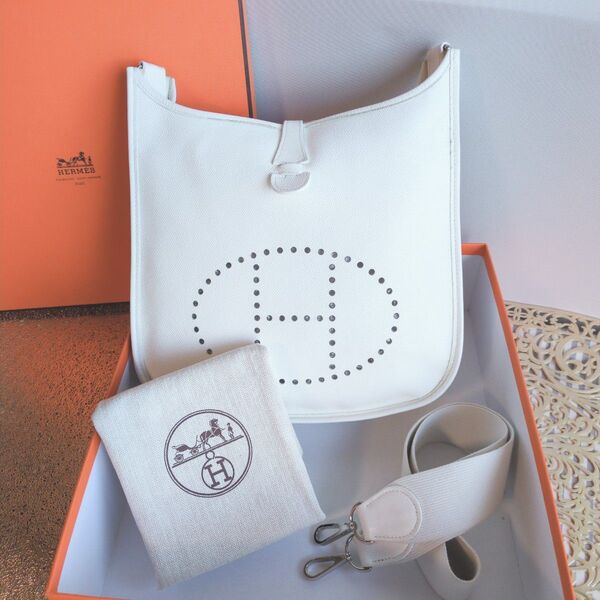 エルメス HERMES エブリン2 PM ホワイト