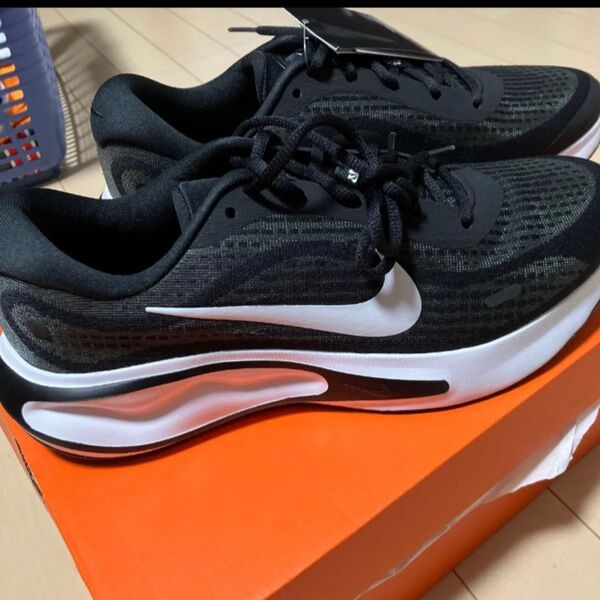 NIKE ジャニーラン ランニングシューズ 27.5cm