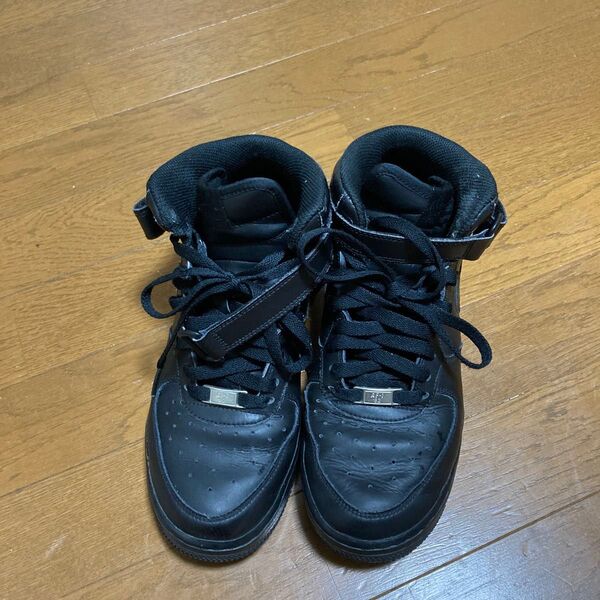 NIKE ハイカットシューズ レディース25センチ