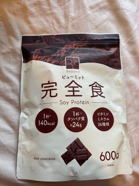 【新品未開封】ビューミット beaumit 完全食 Soy Protein リッチチョコレート風味 600g ×1袋