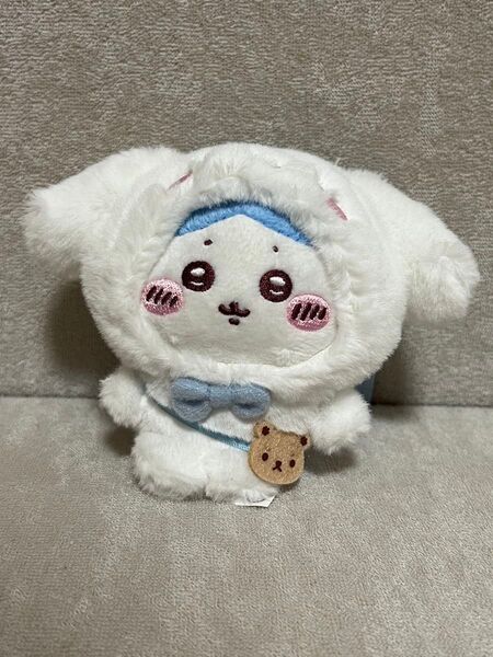 ちいかわ×サンリオキャラクターズ マスコットホルダー ハチワレ・シナモロール
