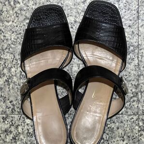 Salvatore Ferragamo サンダル 黒 6 1/2 使用感あり