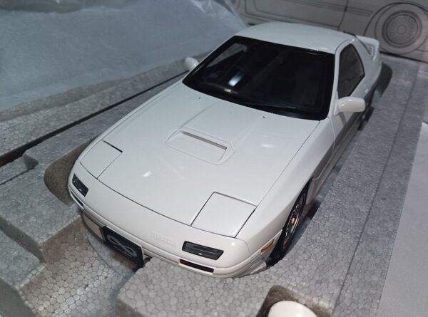 1/18 WHELART マツダ サバンナ RX-7 FC3 1990