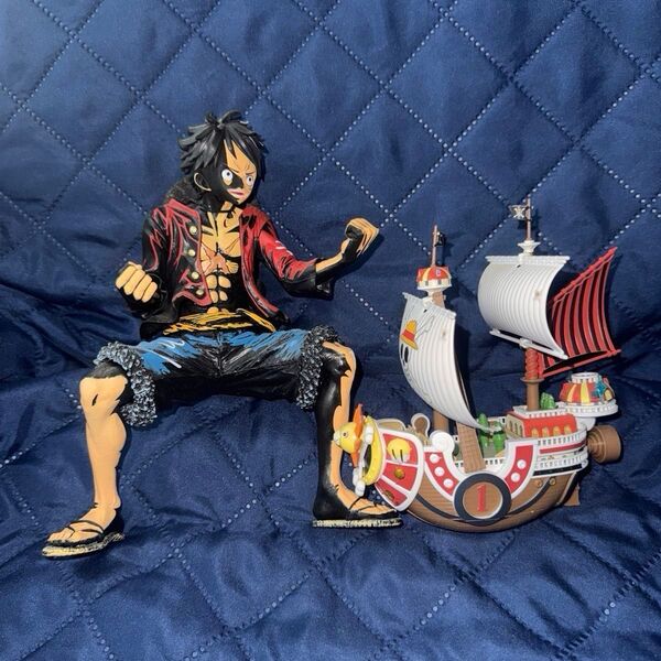 ワンピース フィギュア ルフィ サウザンドサニー号 2個セット