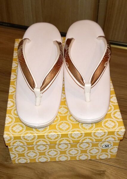 草履 Mサイズ 未使用 ゴールド