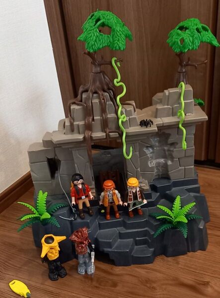 playmobil プレイモービル 4842 treasure temple with guards