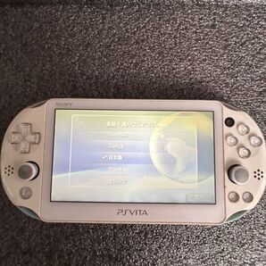 PS Vita PCH2000