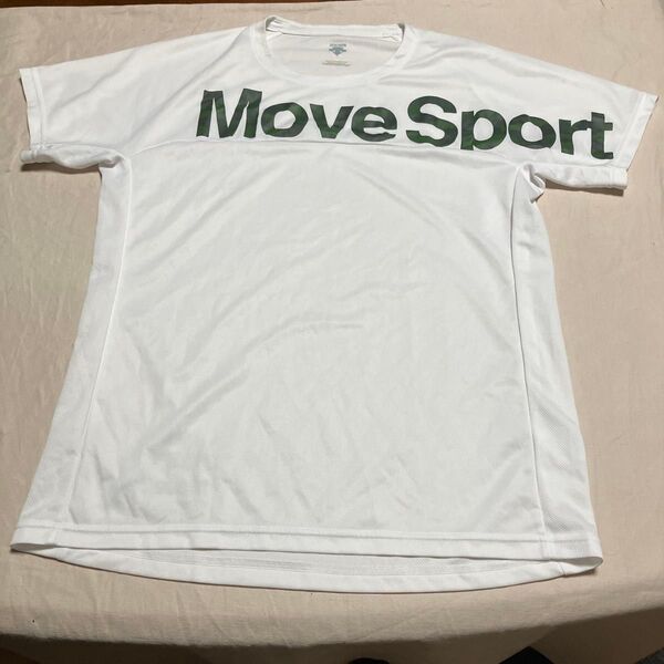 DESCENTE Move Sport メンズ半袖Tシャツ Mサイズ ホワイト系サッカーシャツ