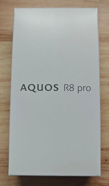 新品 未使用 SHARP AQUOS R8 pro ブラック 256GB 12GB / 256GB SIMフリー